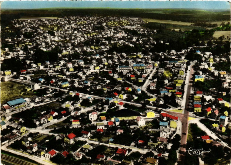 Carte postale ancienne Sucy-en-Brie Vue aérienne à Sucy-en-Brie