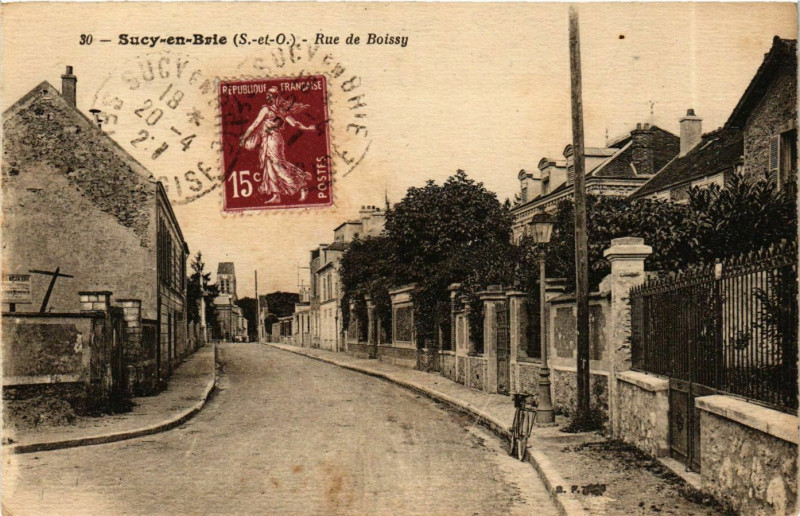 Carte postale ancienne Sucy-en-Brie Rue de Boissy à Sucy-en-Brie