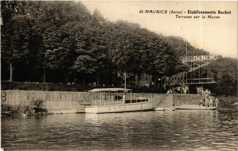 Carte postale ancienne Saint-Maurice Etabl. Duchet Terrasse dur la Marne à Saint-Maurice