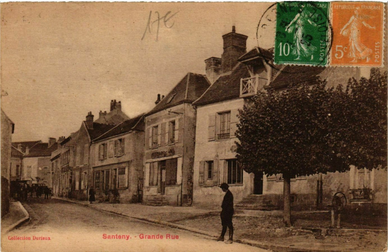 Carte postale ancienne Santeny Grande Rue à Santeny