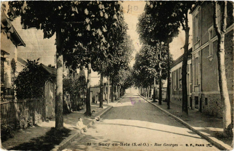Carte postale ancienne Sucy-en-Brie Rue Georges à Sucy-en-Brie