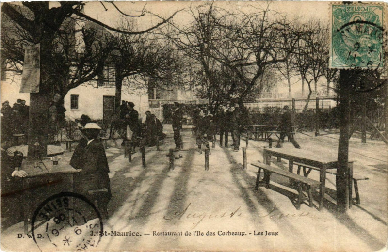 Carte postale ancienne Saint-Maurice Restaurant de l'Ile des Corbeaux Les Jeux à Saint-Maurice