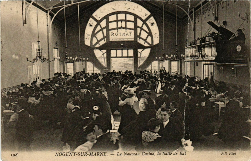 Carte postale ancienne Nogent-sur-Marne Le Nouveau Casino La Salle de Bal à Nogent-sur-Marne