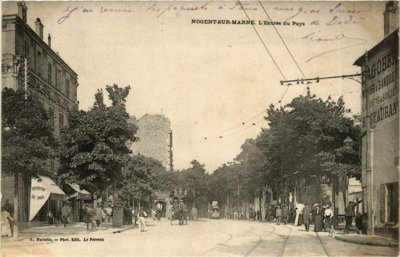 Carte postale ancienne Nogent-sur-Marne Entrée du Pays à Nogent-sur-Marne