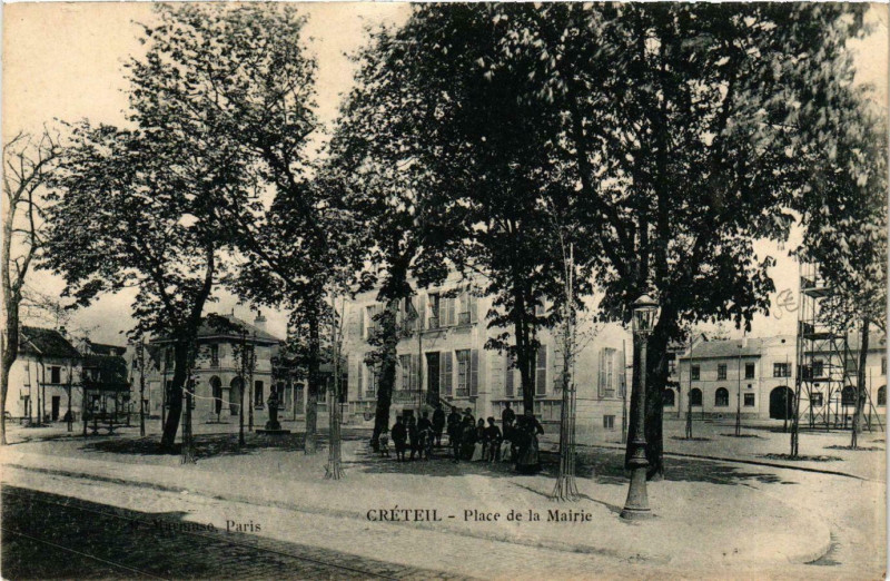Carte postale ancienne Creteil Place de la Mairie à Créteil