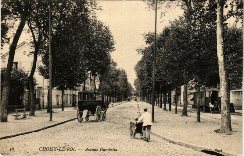 Carte postale ancienne Choisy-le-Roi Avenue Gambetta à Choisy-le-Roi
