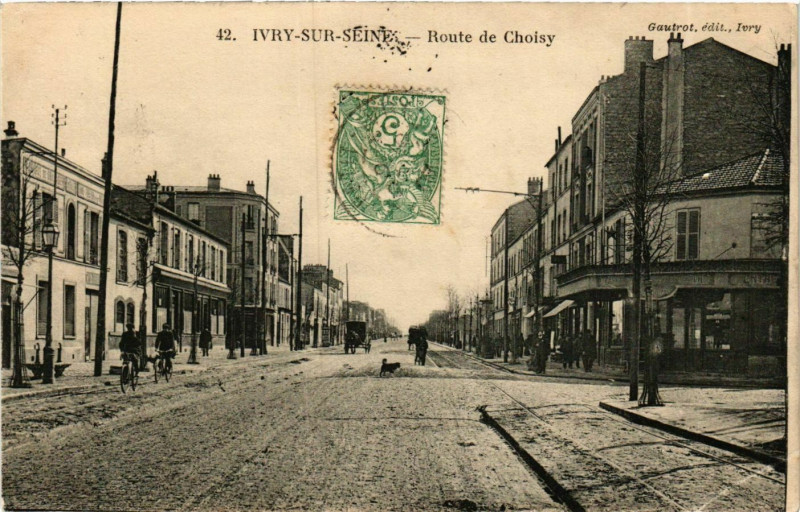 Carte postale ancienne Ivry-sur-Seine Route de Choisy à Ivry-sur-Seine