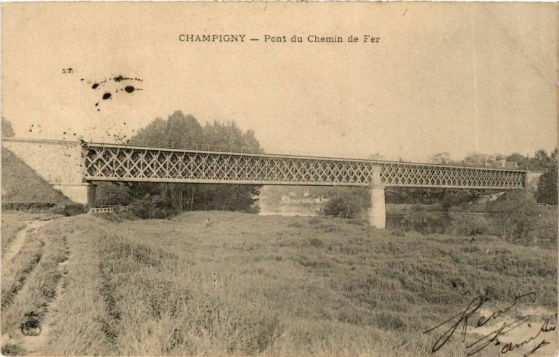 Carte postale ancienne Val-de-Marne Champigny Pont du Chemin de Fer