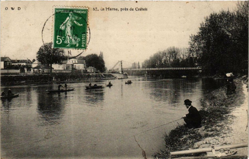 Carte postale ancienne La Marne pres de Creteil à Créteil