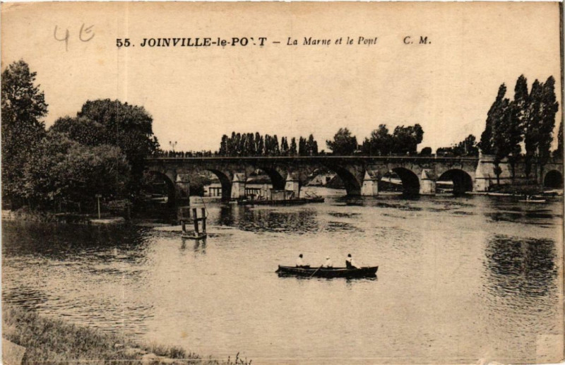 Carte postale ancienne Joinville-le-Pont La Marne et le Pont à Joinville-le-Pont
