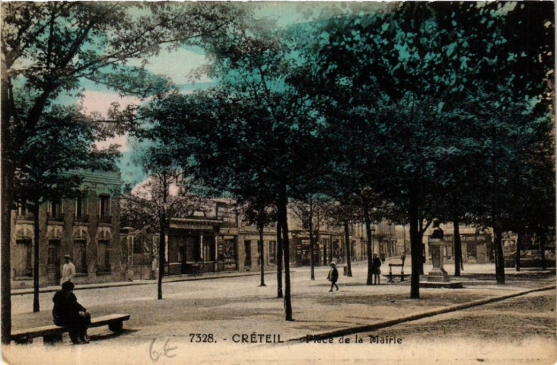 Carte postale ancienne Creteil Place de la Mairie à Créteil