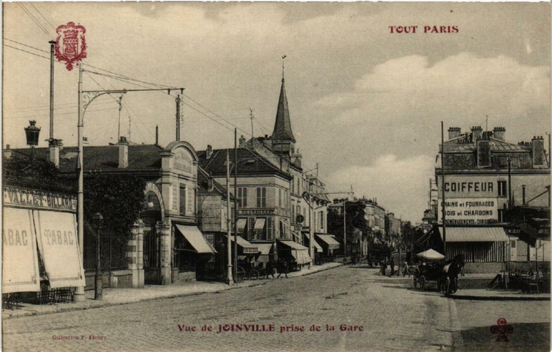 Carte postale ancienne Vue de Joinville prise de la Gare.