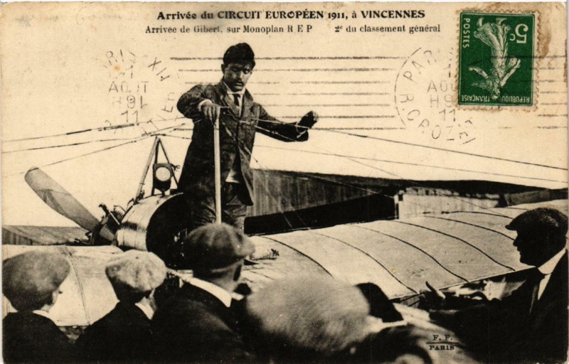 Carte postale ancienne Vincennes Arrivee du Circuit Europeen. Arrivee de Gibert. à Vincennes