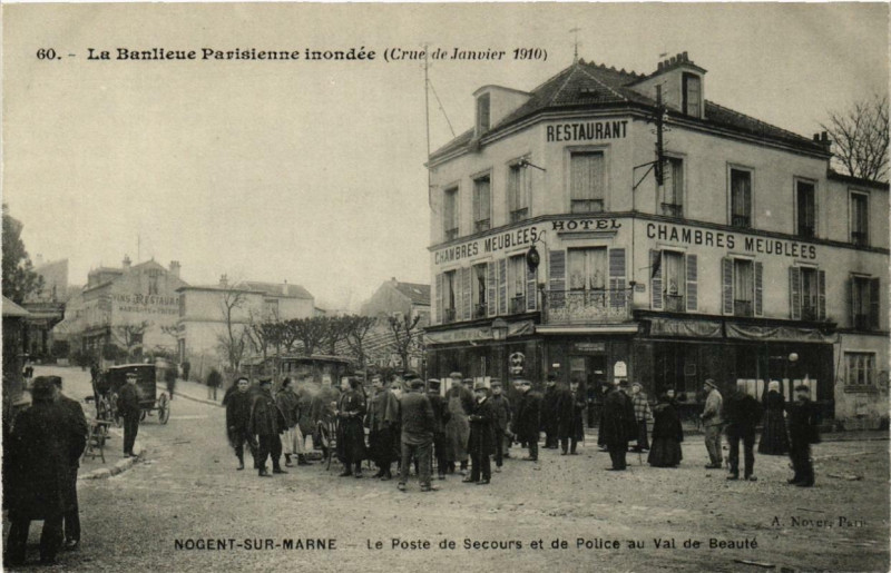 Carte postale ancienne Nogent sur Marne La Poste de Secours et de Police. à Nogent-sur-Marne