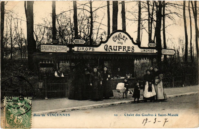 Carte postale ancienne Bois de Vincennes Chalet des Gaufres a Saint-Mande à Vincennes