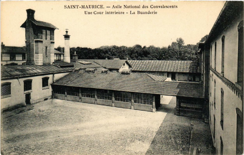 Carte postale ancienne Saint Maurice Asile National des Covalescents. La Buanderie à Saint-Maurice