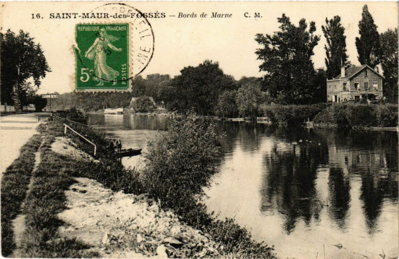Carte postale ancienne Saint-Maur-des-Fosses - Bords de Marne à Saint-Maur-des-Fossés