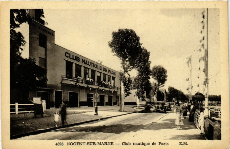Carte postale ancienne Nogent-sur-Marne - Club nautique de Paris à Nogent-sur-Marne