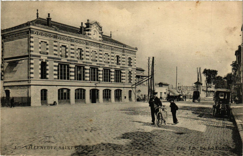 Carte postale ancienne Villeneuve-Saint-Georges La Gare à Villeneuve-Saint-Georges