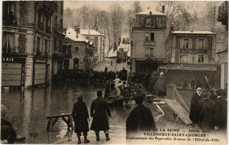 Carte postale ancienne Villeneuve-Saint-Georges Etablissement des Passerelles Avenue de l' à Villeneuve-Saint-Georges