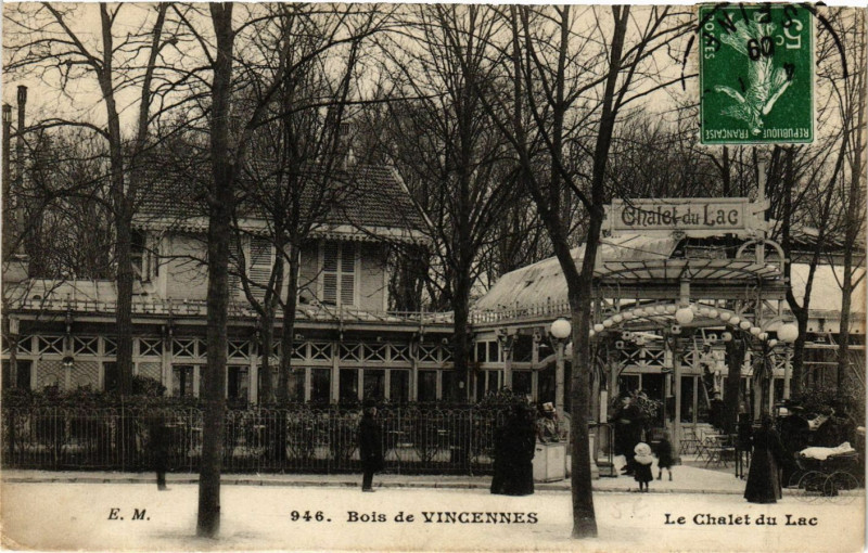 Carte postale ancienne Bois de Vincennes - Le Châlet du Lac à Paris 12e