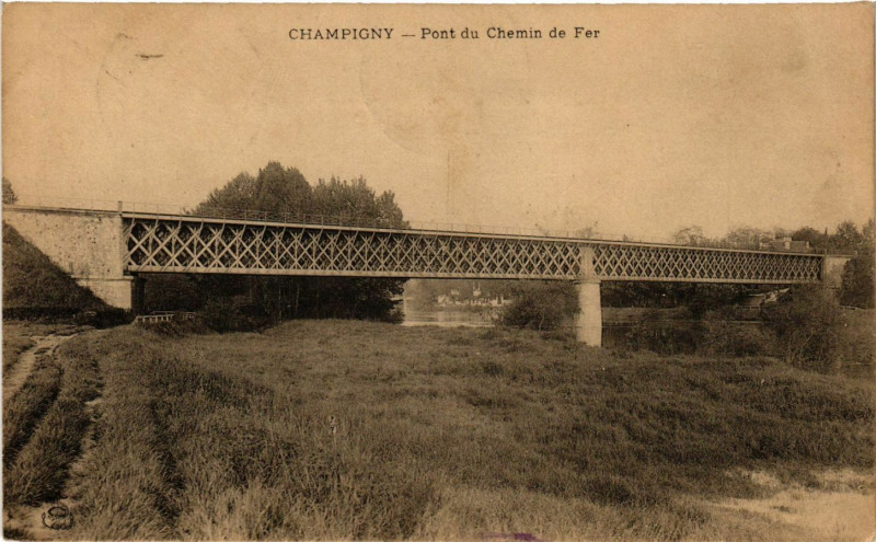Carte postale ancienne Champigny - Pont du Chemin de Fer