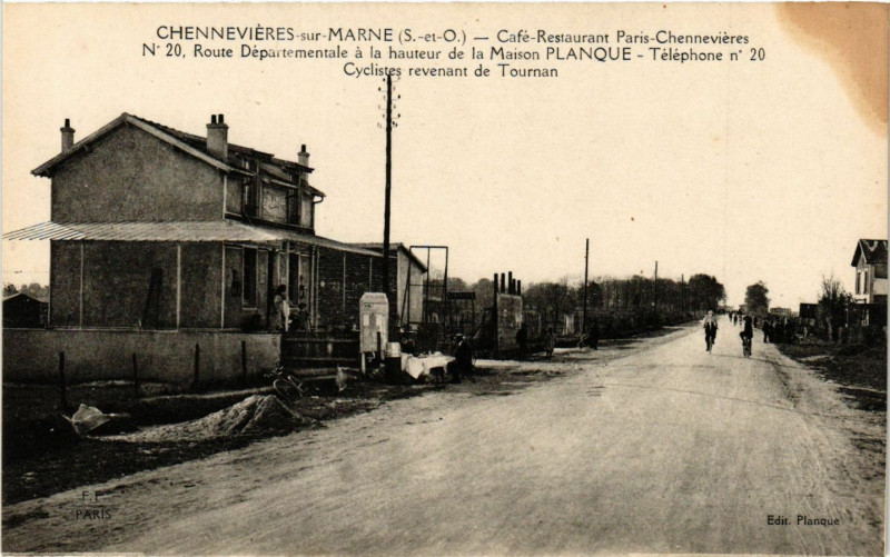 Carte postale ancienne Chennevieres sur Marne - Cafe Restaurant à Chennevières-sur-Marne