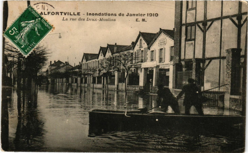 Carte postale ancienne Alfrotville - La Rue de Deux-Moulins