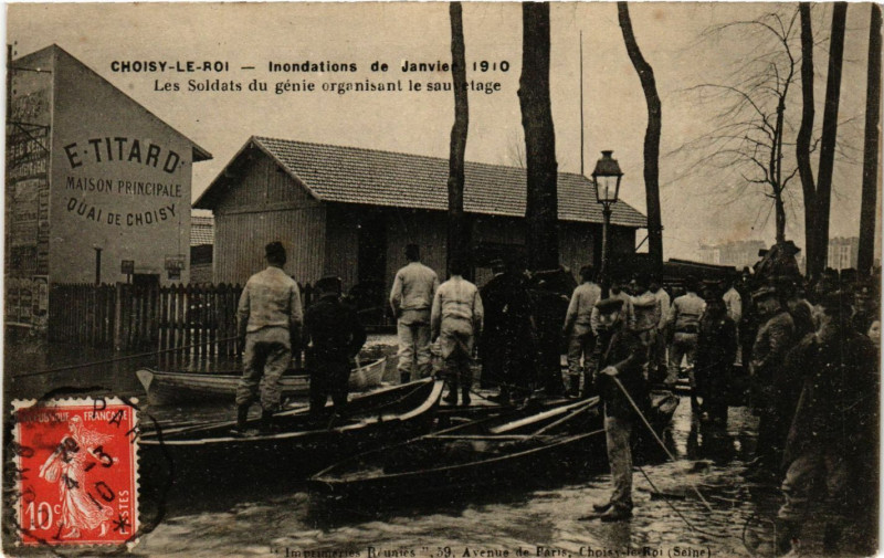 Carte postale ancienne Choisy-Le-Roi - Les Soldats du genie organisant à Choisy-le-Roi