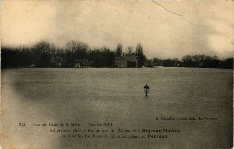 Carte postale ancienne Bry-sur-Marne - Perreux à Bry-sur-Marne