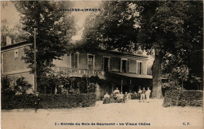 Carte postale ancienne Villers sur Marne - Entree du Bois de Gaumont