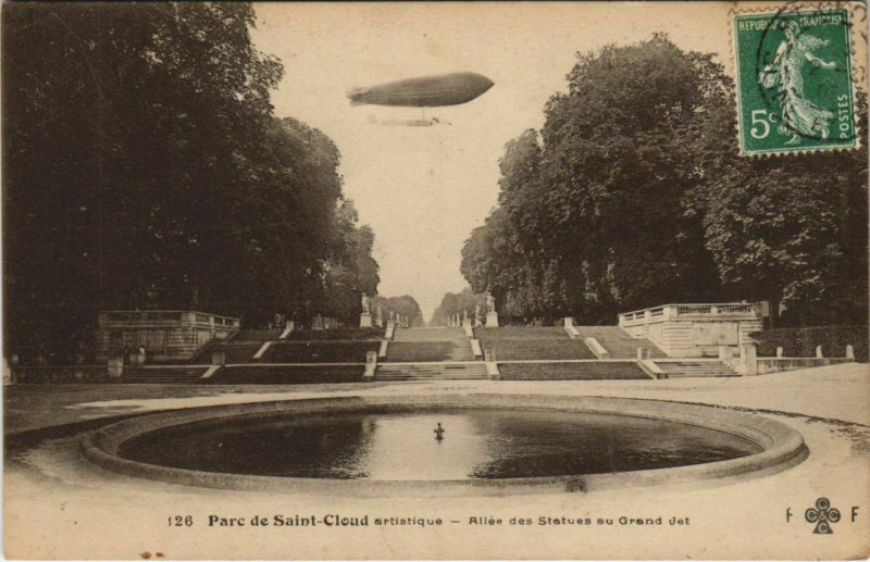 Carte postale ancienne Parc de Saint-Cloud à Saint-Cloud