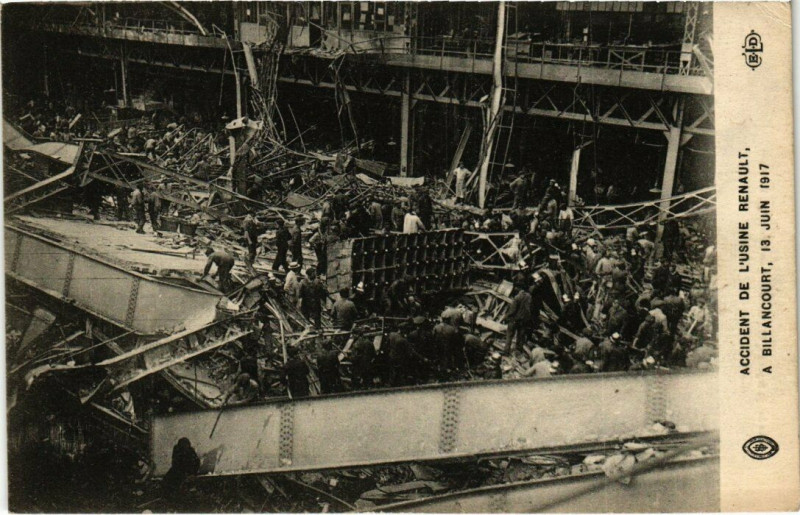 Carte postale ancienne Catastrophe - Accidnet de L'Usine Renault a Billancourt, 1917