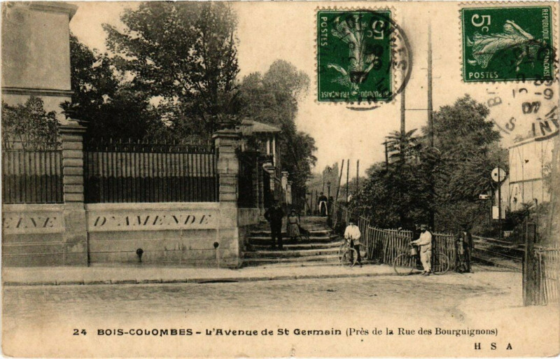 Carte postale ancienne L'Avenue de Saint Germain à Bois-Colombes