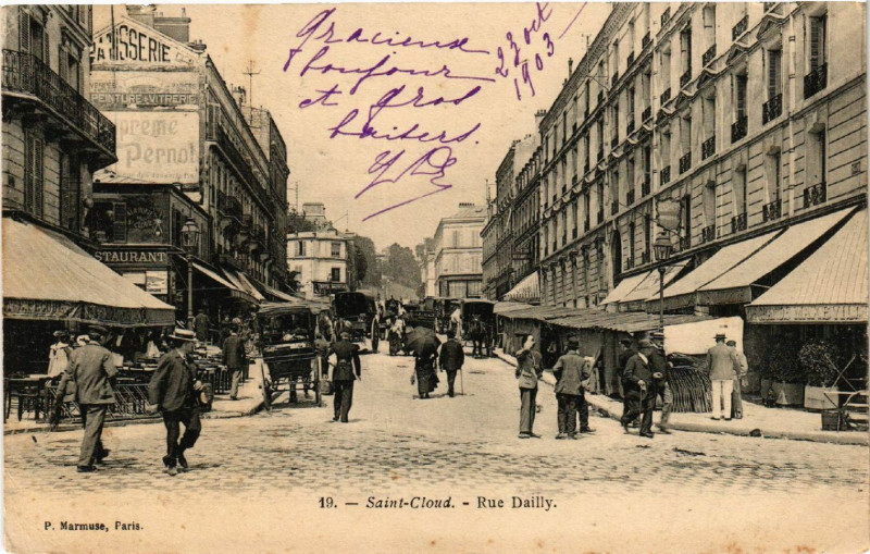Carte postale ancienne Saint-Cloud - Rue Dailly à Saint-Cloud