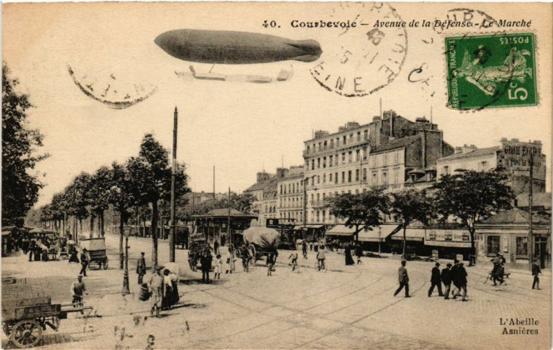 Carte postale ancienne Courbevoie - Avenue de la Défenser-Le Marché à Courbevoie