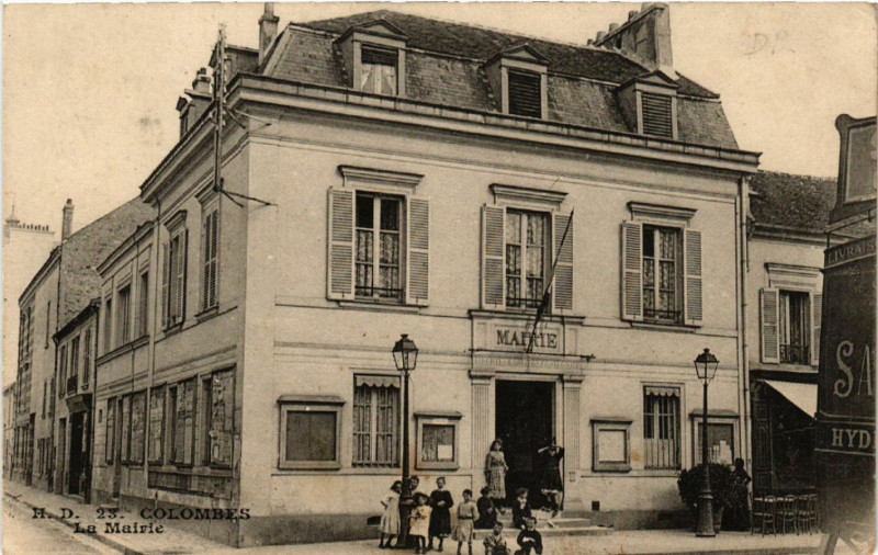 Carte postale ancienne Colombes - La Mairie à Colombes