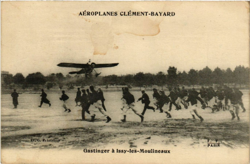 Carte postale ancienne Aéroplanes Clément-Bayard - Gastinger á Issy-les-Moulineaux à Issy-les-Moulineaux