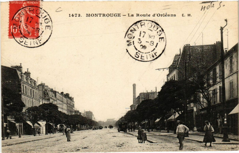 Carte postale ancienne Montrouge - La Route d'Orléans à Montrouge
