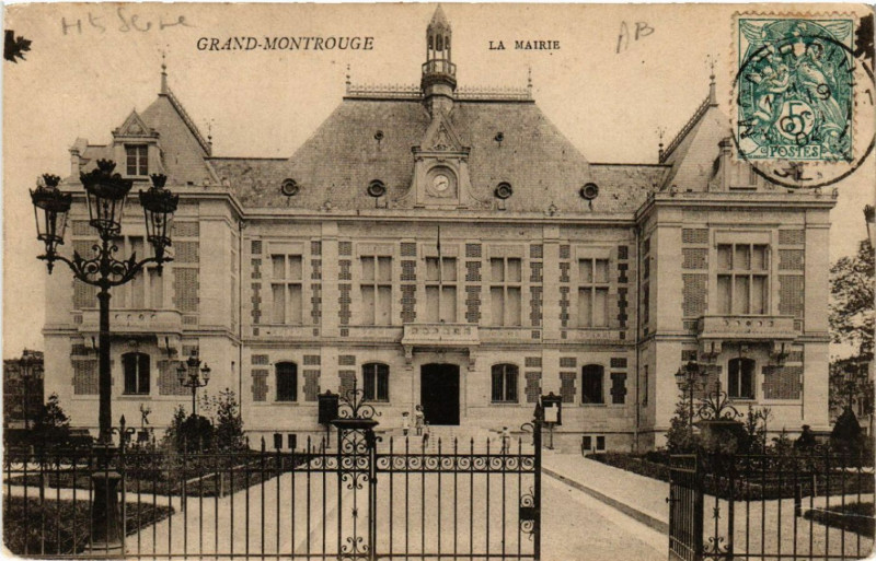 Carte postale ancienne Grand-Montrouge  - La Mairie à Montrouge