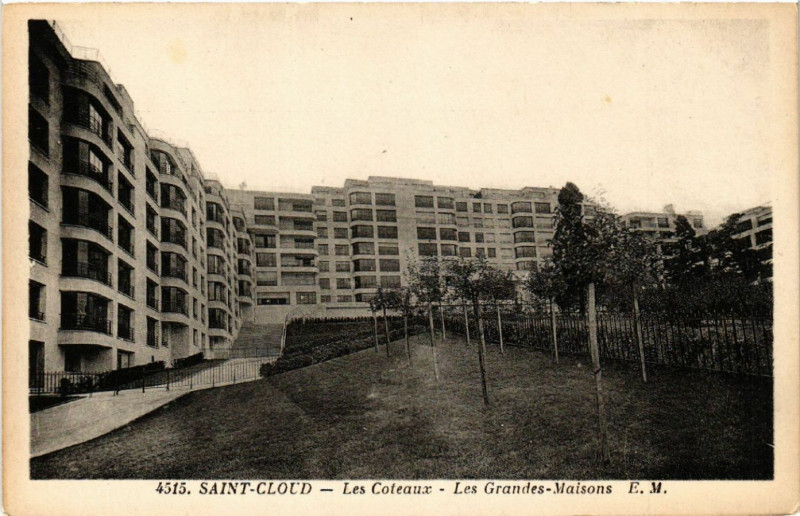 Carte postale ancienne Saint-Cloud - Les Coteaux - Les Grandes-Maisons à Saint-Cloud