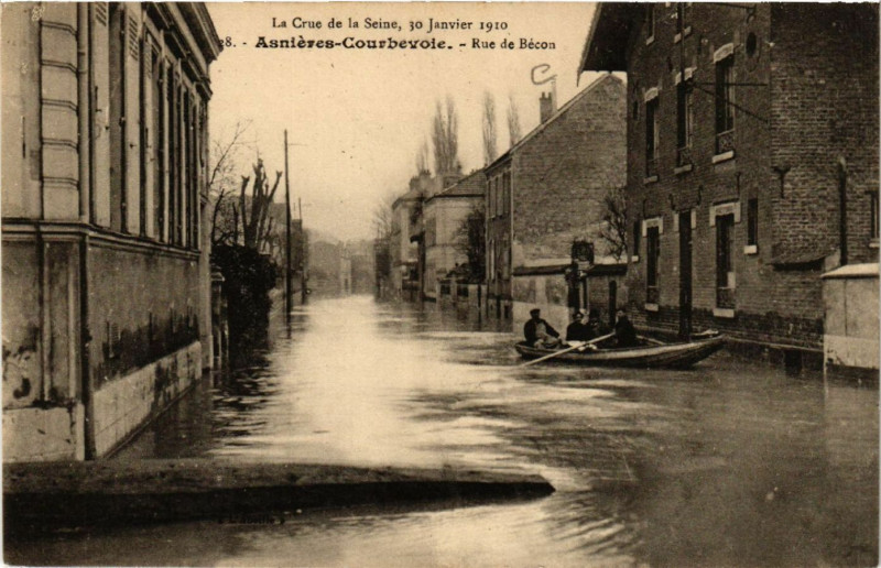 Carte postale ancienne La Crue de la Seine, 30 Janvier 1910 -Asniées-Courbevoie -Rue de... à Courbevoie