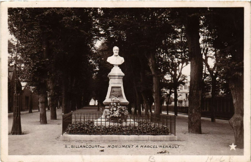 Carte postale ancienne Billancourt  - Monument a Marcel Renault