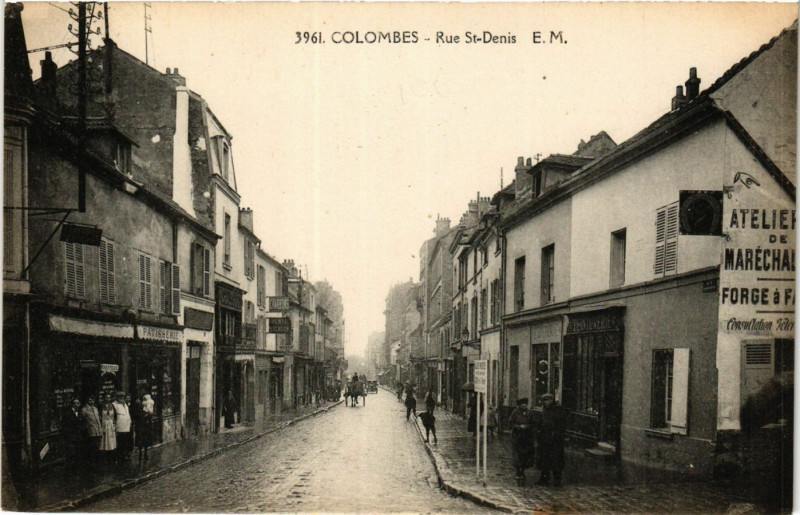 Carte postale ancienne Colombes Rue St Denis à Colombes