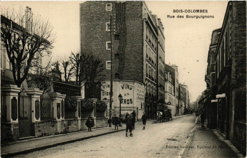 Carte postale ancienne Bois-Colombes Rue des Bourguignons à Bois-Colombes