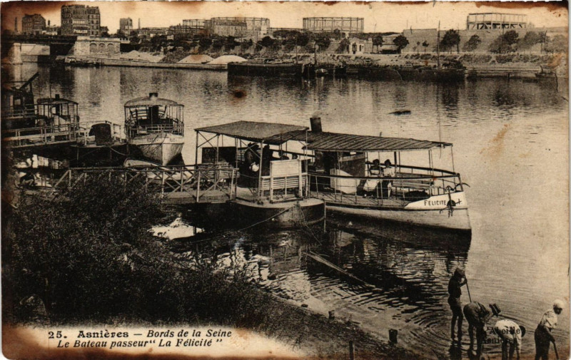 Carte postale ancienne Asnieres Bords de la Seine-Le Bateau passeur „La Félicité