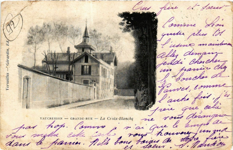 Carte postale ancienne Vaucresson Grande Rue-La Croix Blanche à Vaucresson
