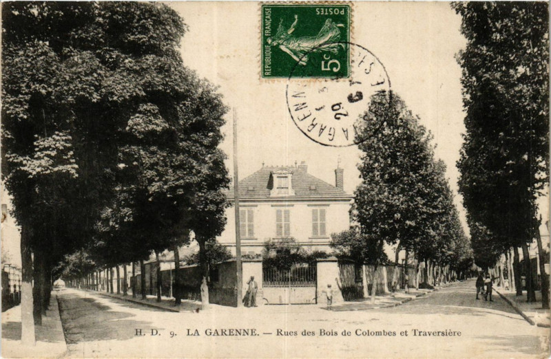 Carte postale ancienne La Garenne Rues des Bois de Colombes et Traversiére à Colombes