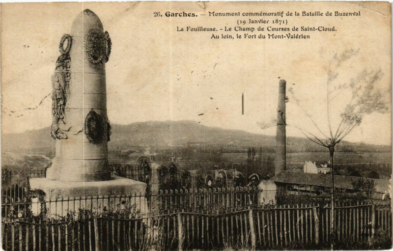 Carte postale ancienne Garches Monument commémoratif de la Bataille de Buzenval à Garches