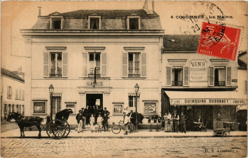 Carte postale ancienne Colombes La Mairie à Colombes